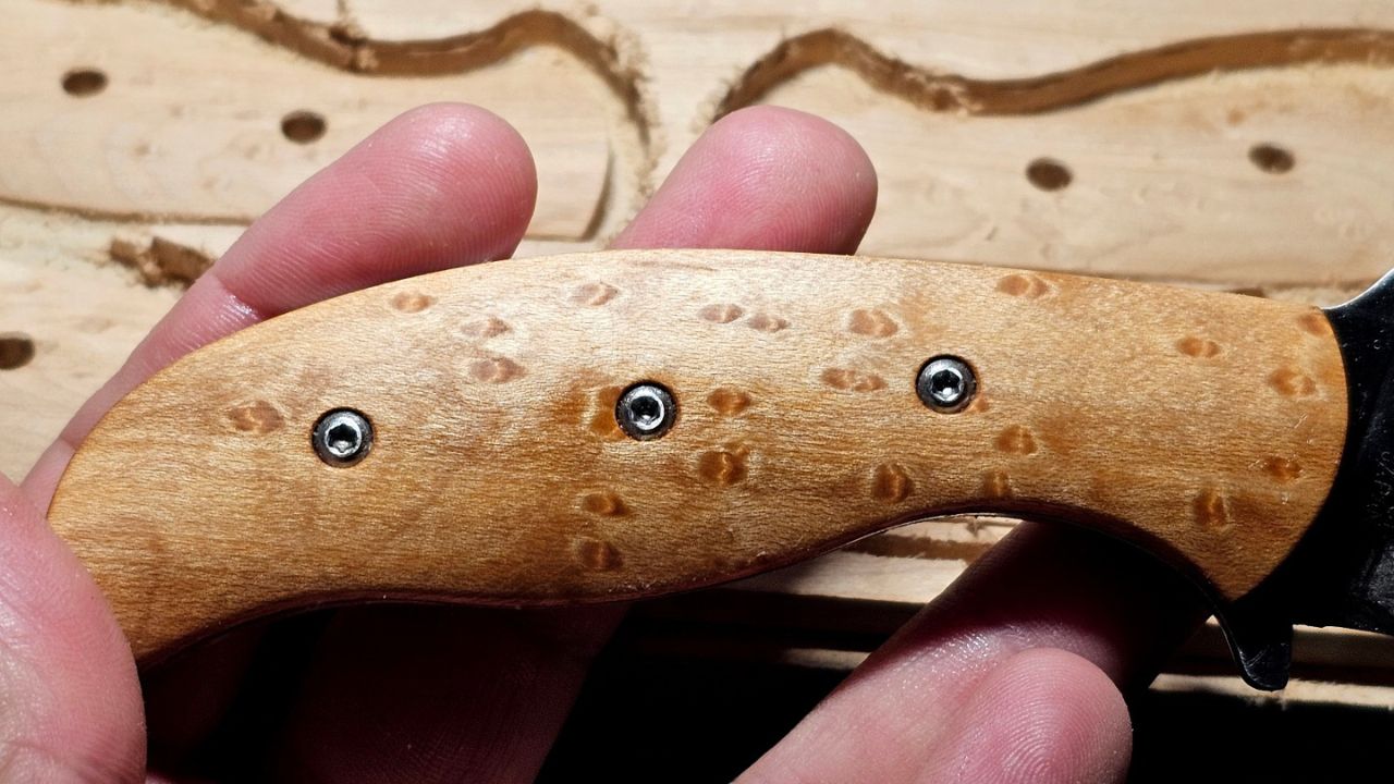 Birdseye Maple Handle Scales On A Spyderco Mule Team Knife